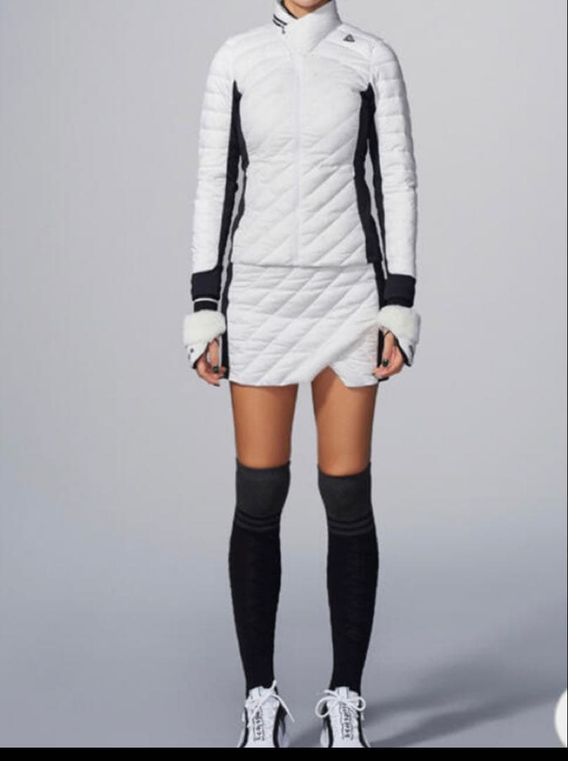 韓国　ルコック ゴルフレディース ダウンセット❣️