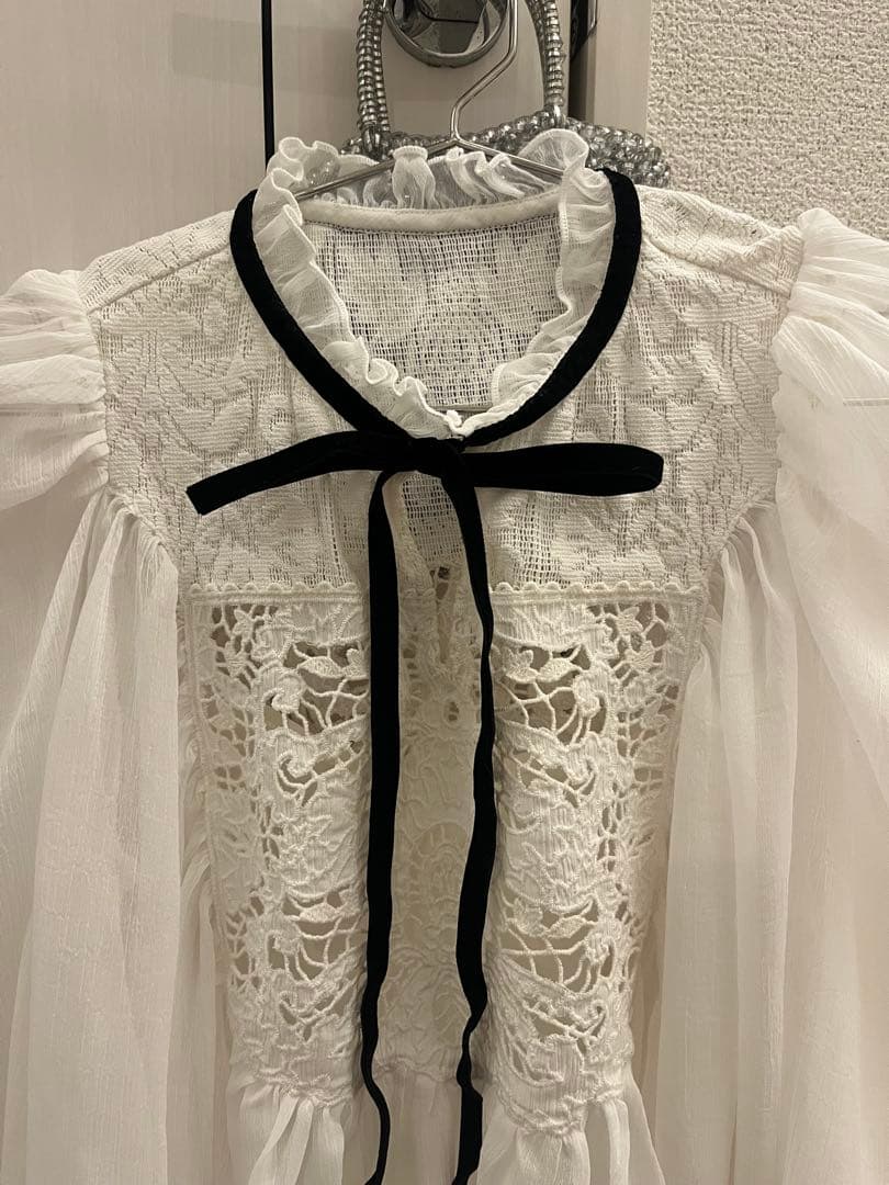 [スナイデル] エンブロイダリー　楊柳ブラウス SWFB234269