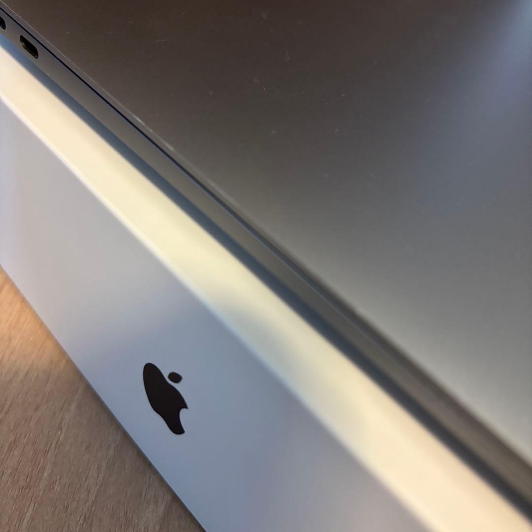 MacBook本体 MacBook Air M1 256GB 8GB