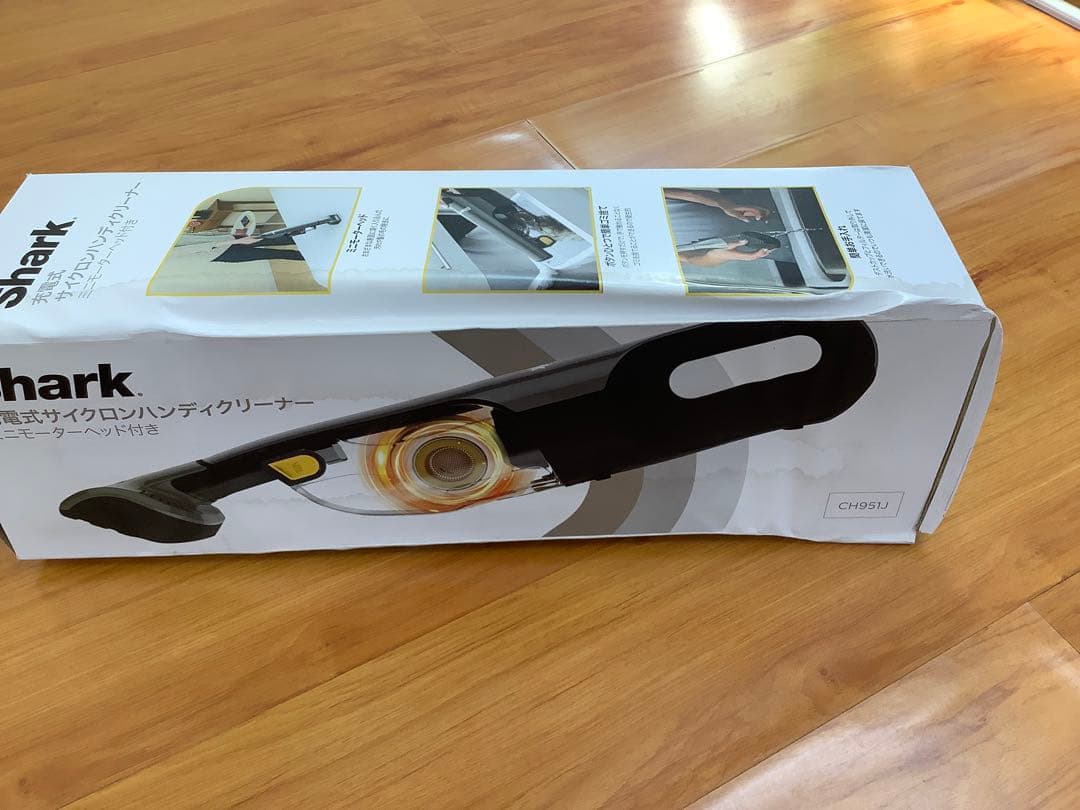 [z431]Sharkシャーク充電式サイクロンハンディクリーナーCH951J