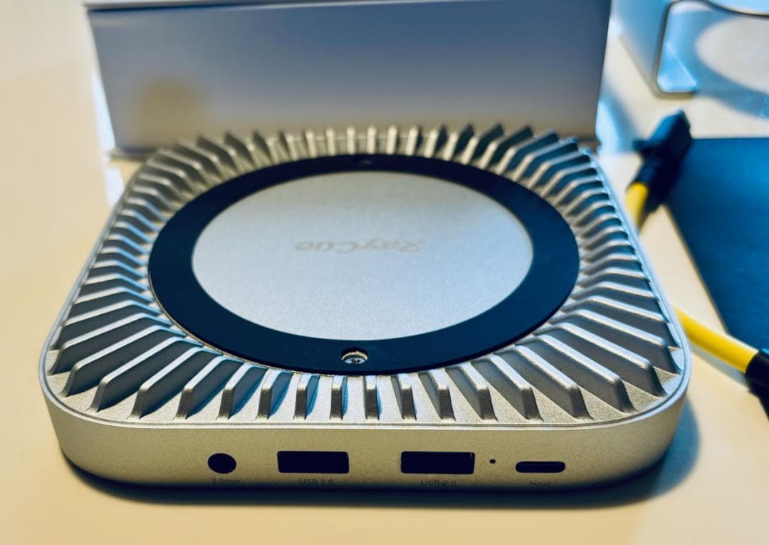 Apple Macmini M4用RayCueUSBハブと通気放熱スタンドセット