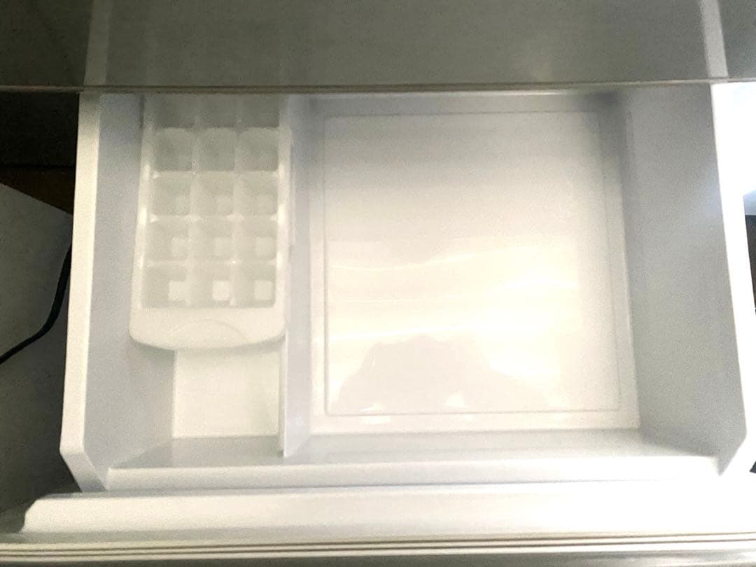 近隣地域限定　送料無料❗️美品 AQR-20N 2023年製 201L冷蔵庫