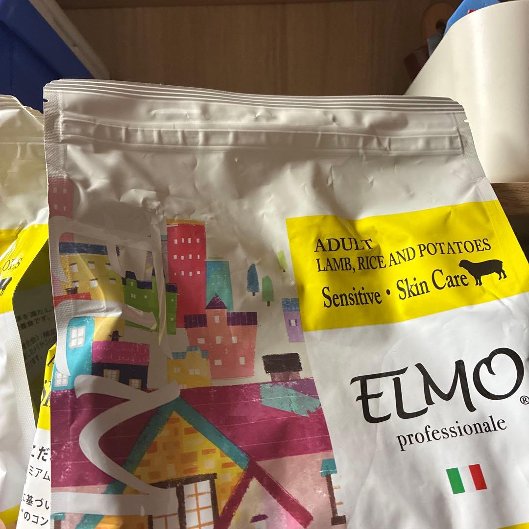 早い者勝ち　ELMO ドッグフード 3kg × 2、800g×2 おまけ付