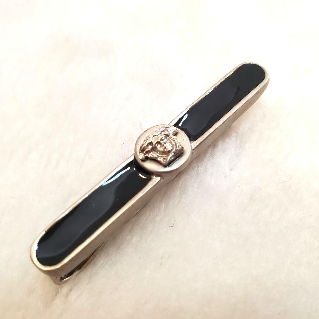 美品　ジャンニヴェルサーチ　ネクタイタイピン