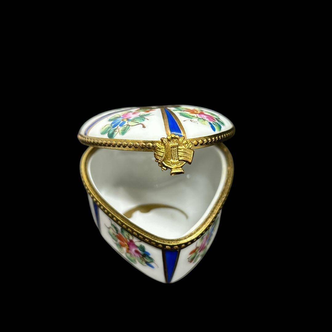 アンジェラママ様　LIMOGES リモージュ ハート型陶器ボックス プレゼント