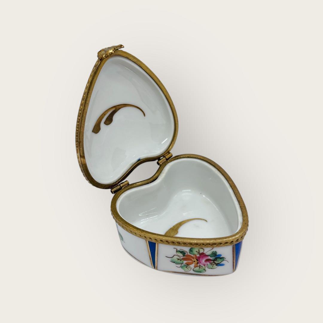 アンジェラママ様　LIMOGES リモージュ ハート型陶器ボックス プレゼント