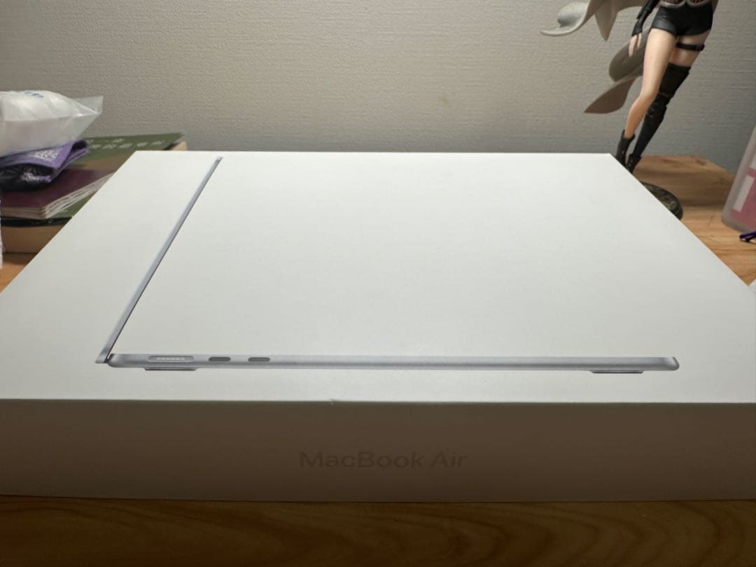 MacBook Air m2 256GB 本体シルバー