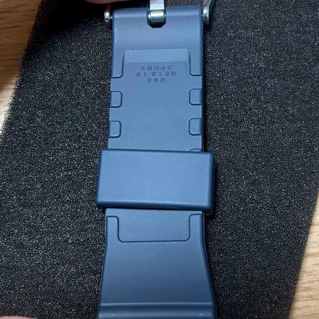 G-SHOCK GM-2100N-2AJF ネイビー カシオーク メタルカバード