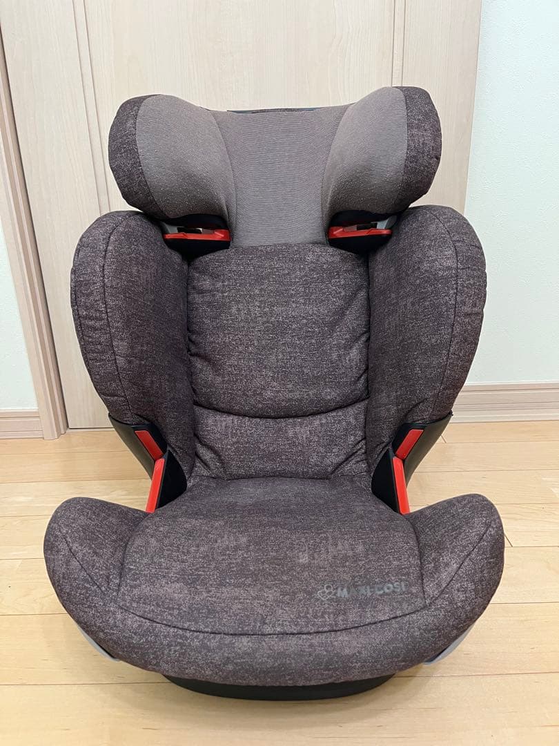 MAXI-COSI ジュニアシート ダークブラウン