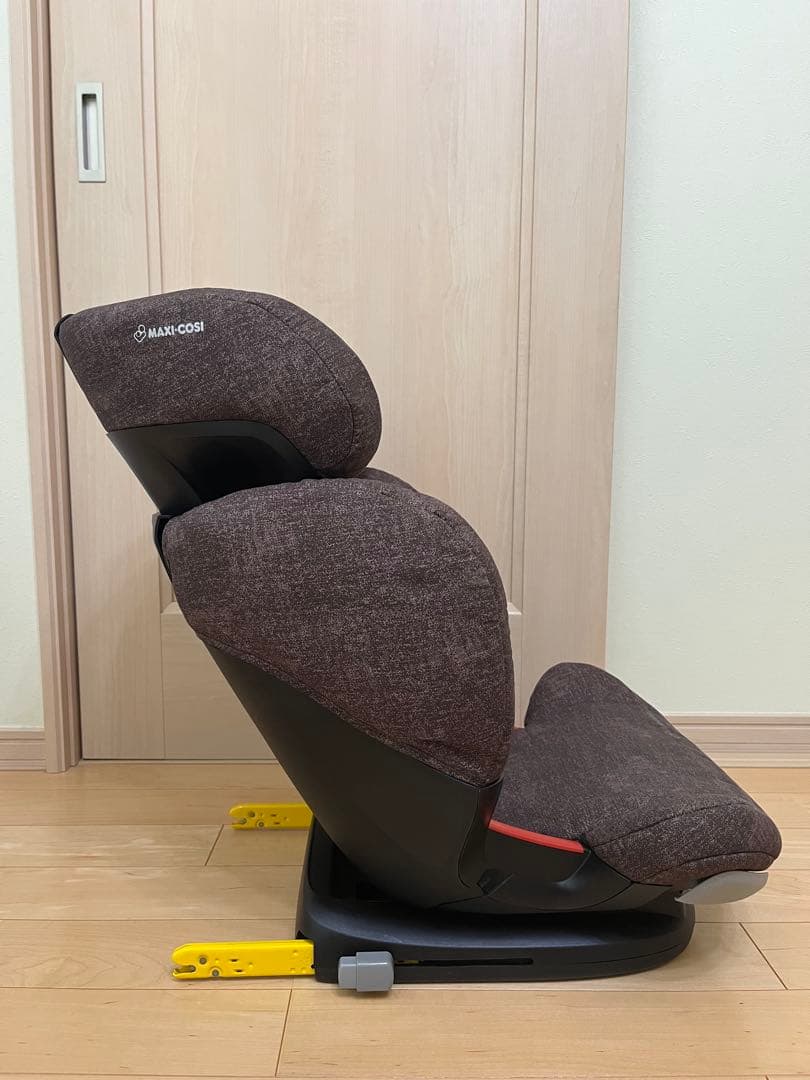 MAXI-COSI ジュニアシート ダークブラウン