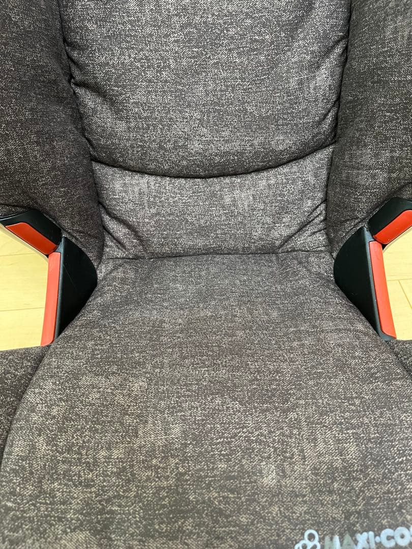 MAXI-COSI ジュニアシート ダークブラウン