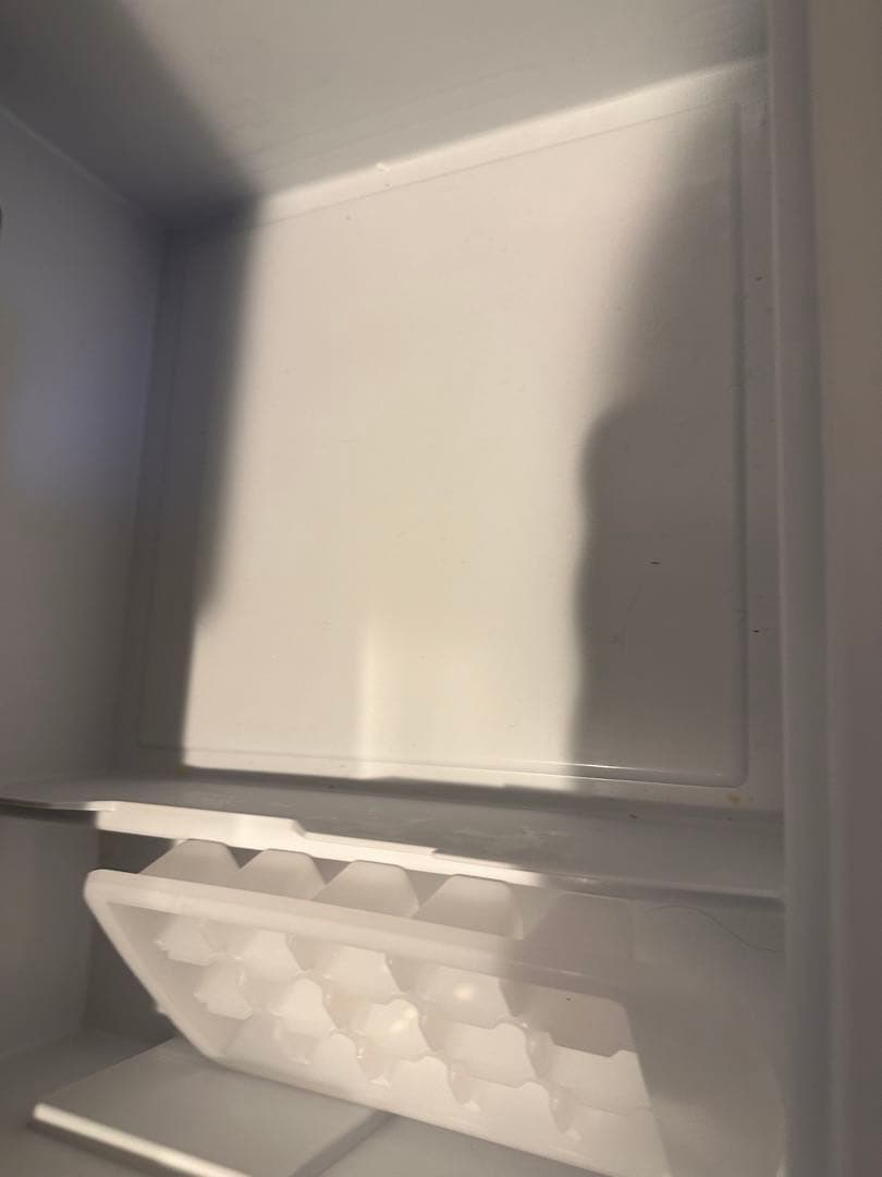 冷蔵庫　AQUA　AQR-20N(W) 2023年製 ミルク