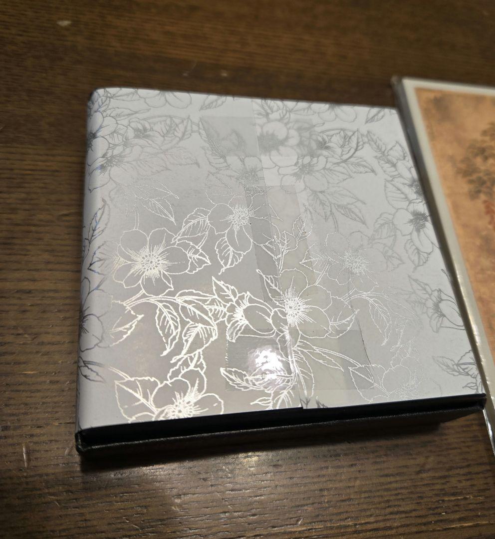 皇居　ケース　シルバー　レザー　馬蹄形小銭入れ　箱付き　一筆箋　【未開封】