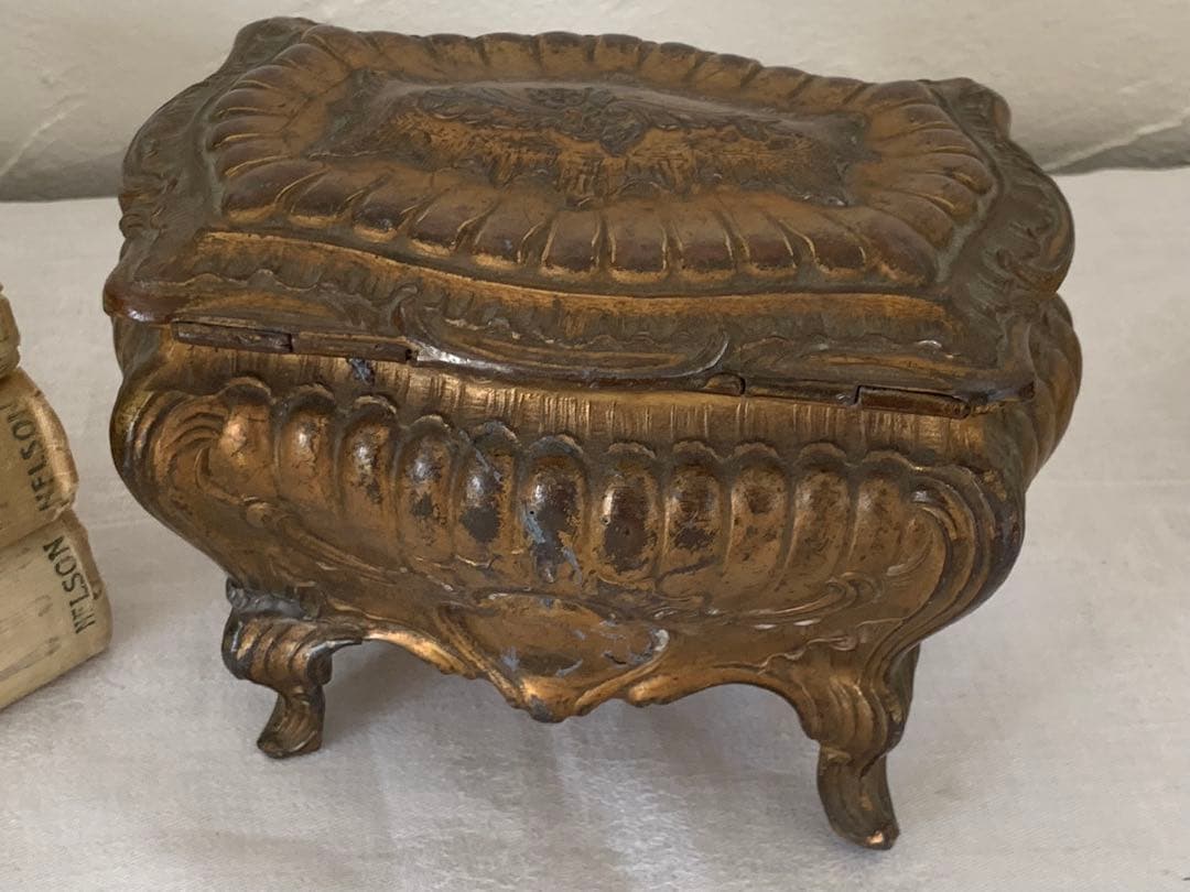 フランスアンティーク　ジュエリーケース　脚付　ブロカント