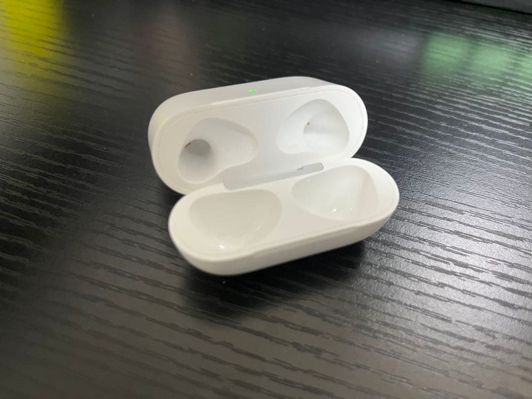 Airpods 3 本体