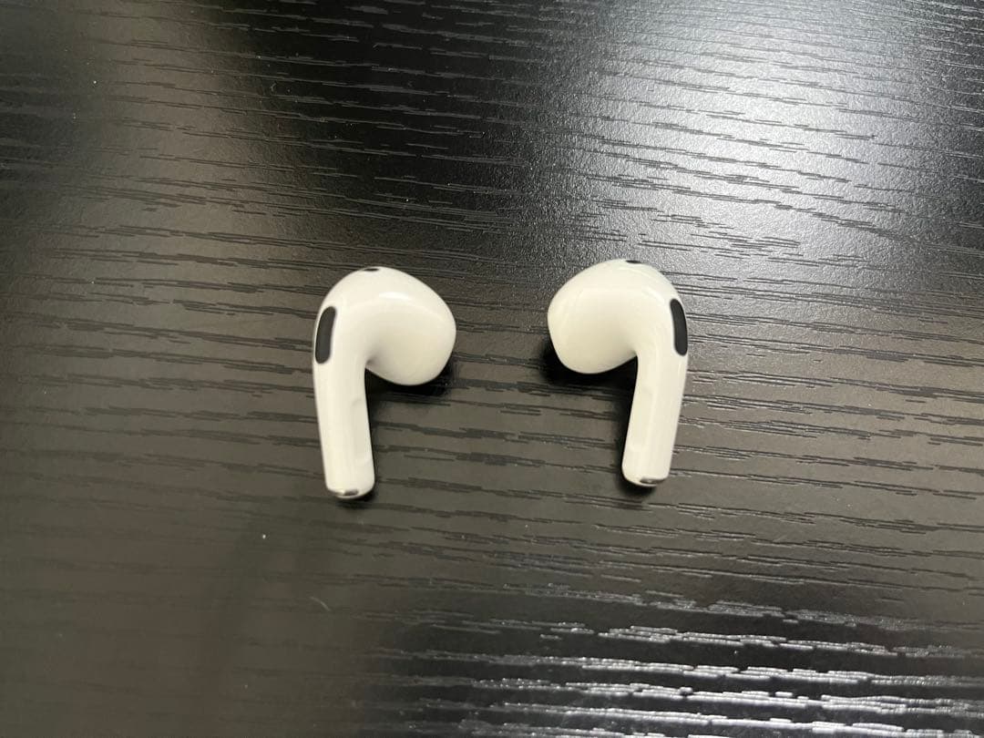 Airpods 3 本体