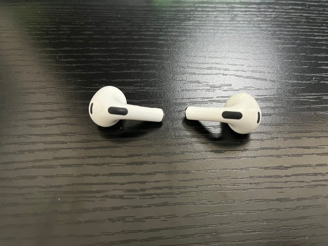 Airpods 3 本体