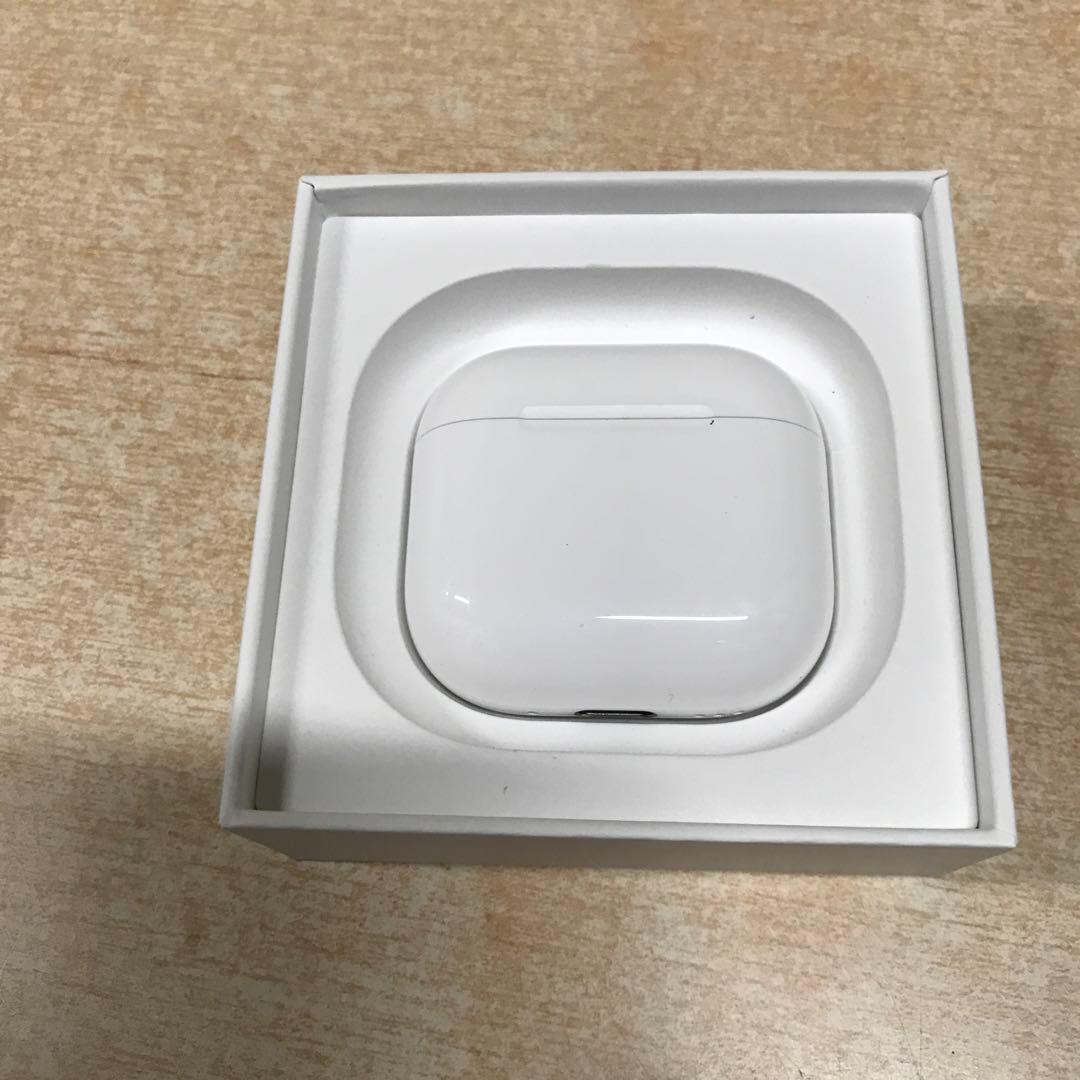 こはる　AirPods（第4世代）アクティブノイズキャンセリング搭載　②