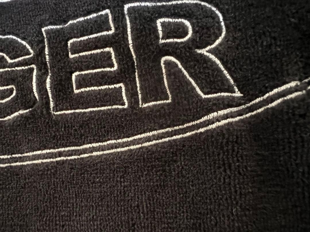 BLACKEYEPATCH ✖️ TIGHTBOOTHベロアトップス