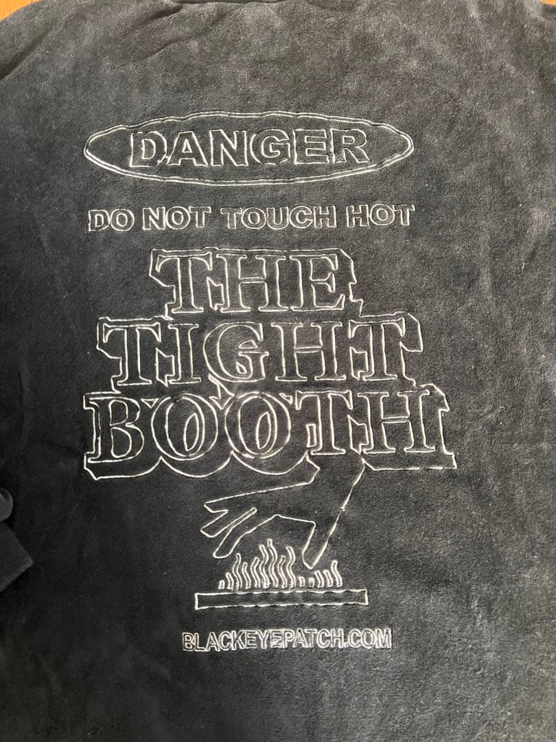 BLACKEYEPATCH ✖️ TIGHTBOOTHベロアトップス