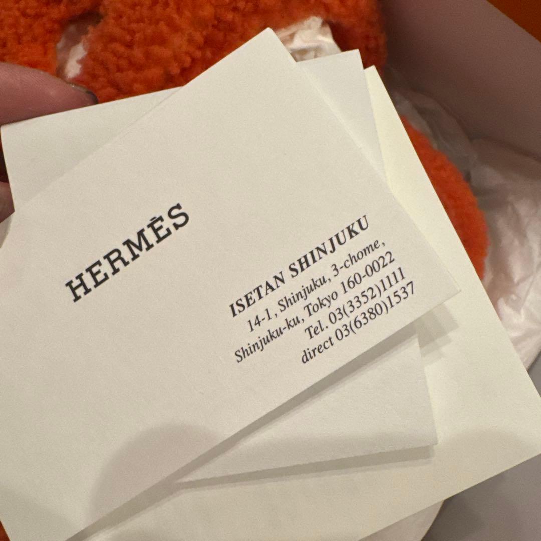 HERMES オレンジ ファーサンダル