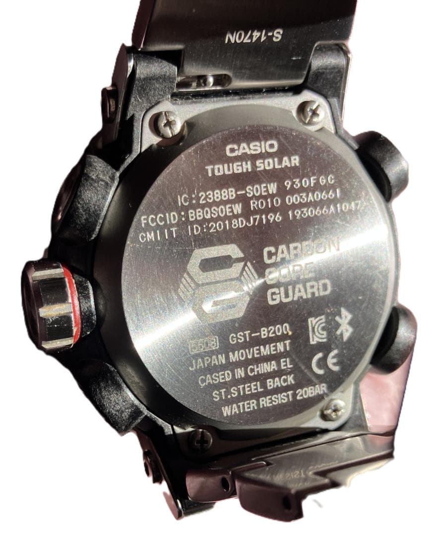 カシオG-SHOCK 　GST-B200