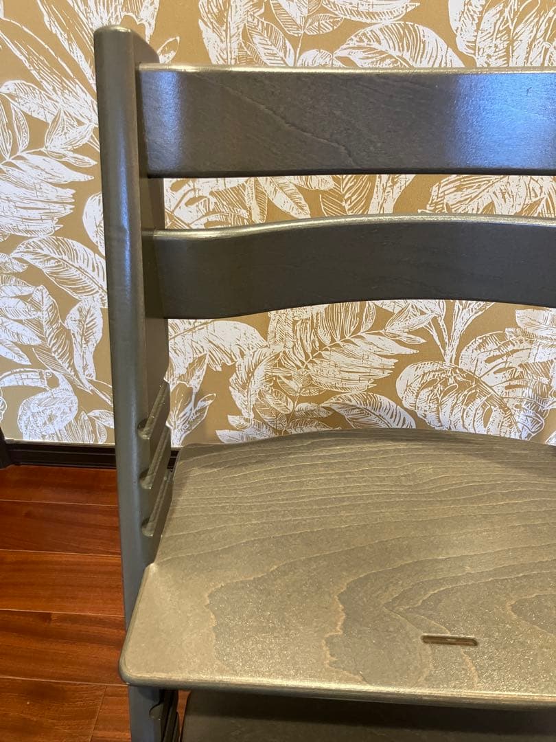 ribbon　ストッケ　トリップトラップ　グレー