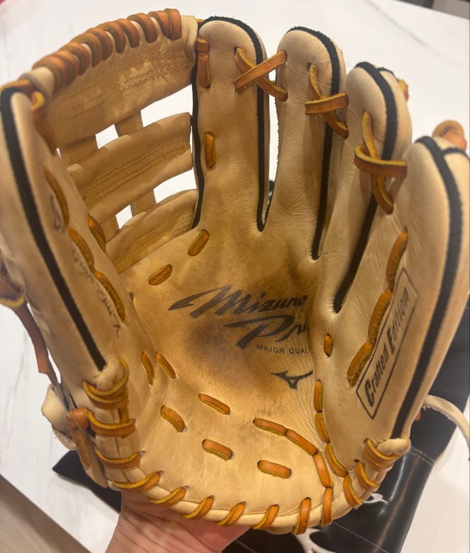 Mizuno Pro 軟式グローブ ベージュ 専用袋付き