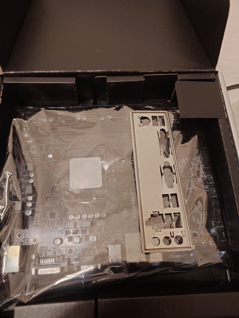 AMD A320マザボード+2200G CPU