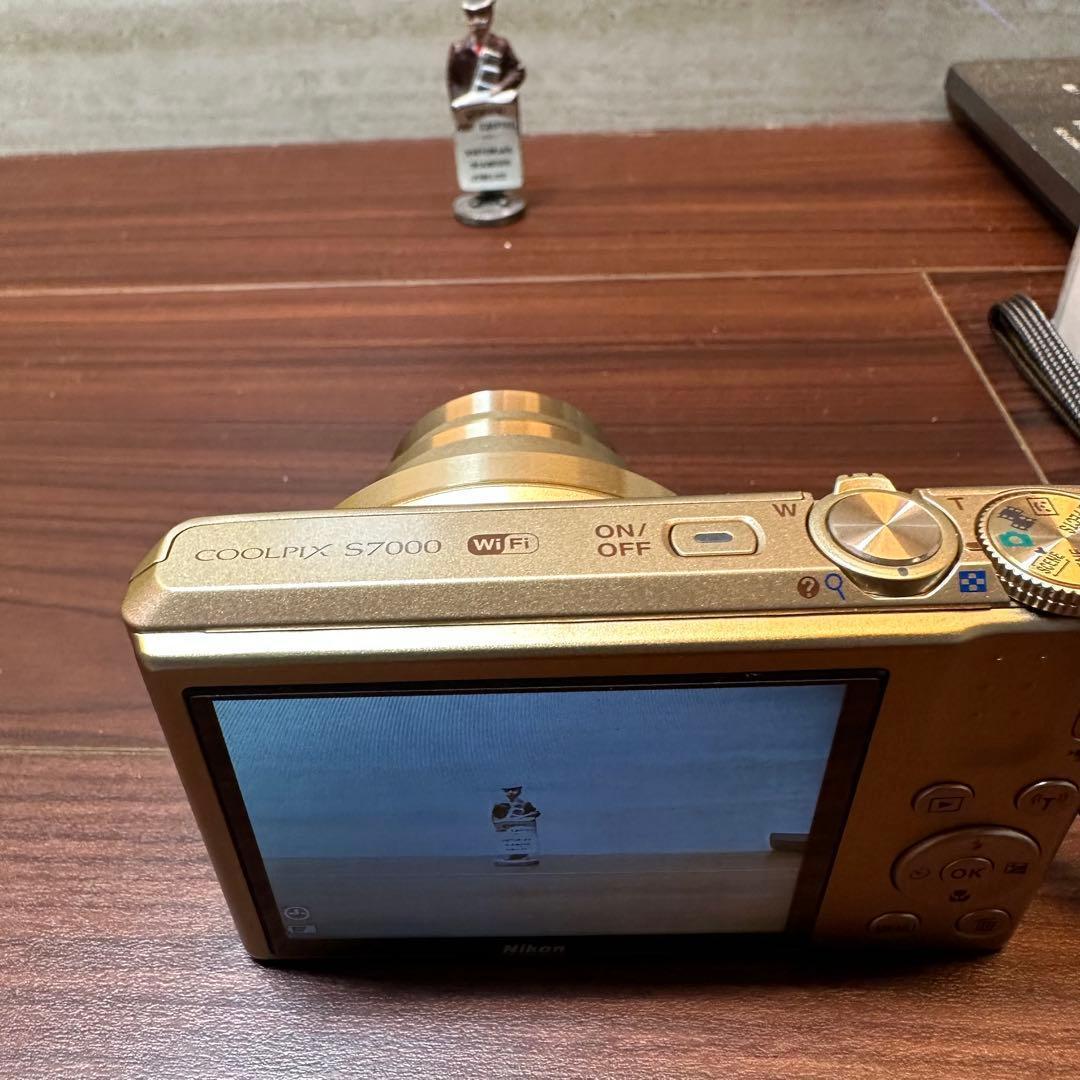 Nikon COOLPIX S7000 デジカメ ほぼ新品 5321