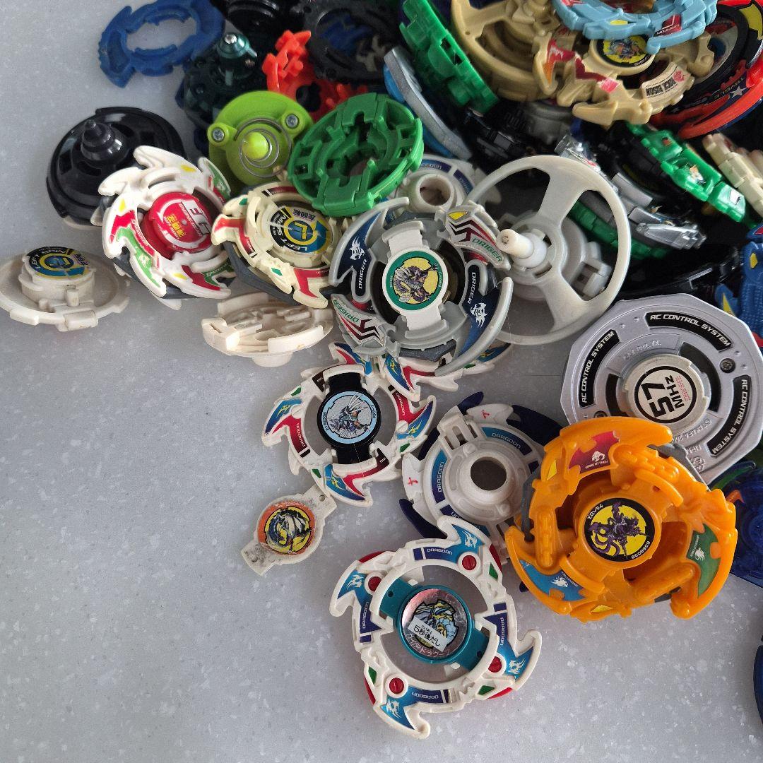 ベイブレード まとめ売り 大量 セット 初期？ 古いもの 色々 ジャンク扱い