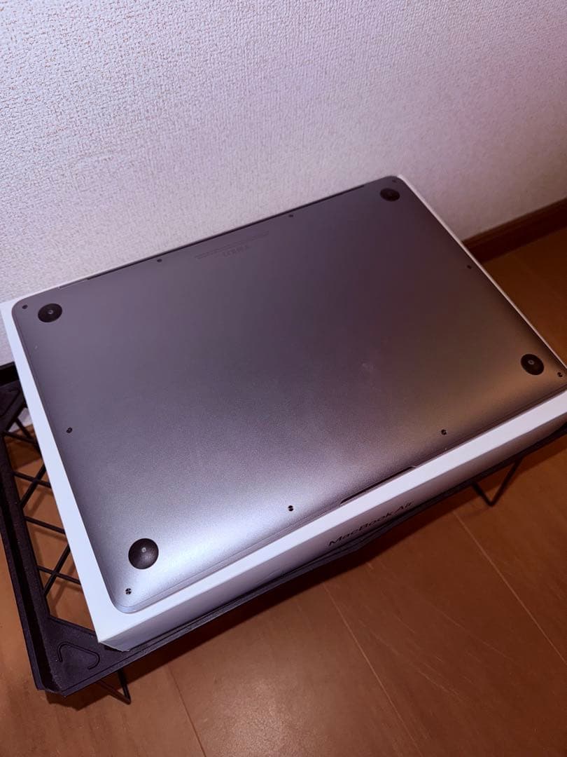 Apple M1 MacBook Air スペースグレー