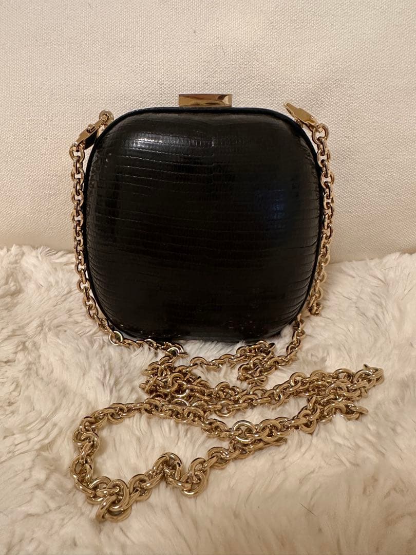 GUCCI ブラック パーティーバッグ ゴールドチェーン