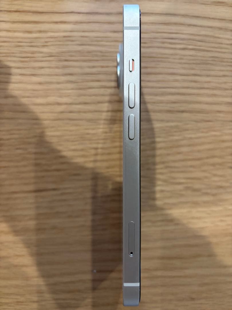 iPhone13 128GB スターライト SIMフリー 電池78% 付属品あり