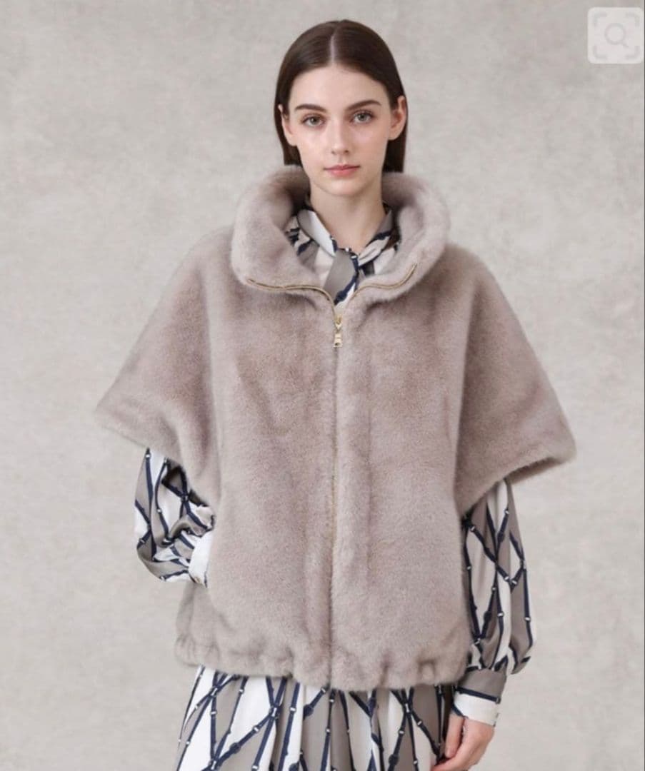 極美品 2025AW【アナイ】ファー　ジレ　グレージュ