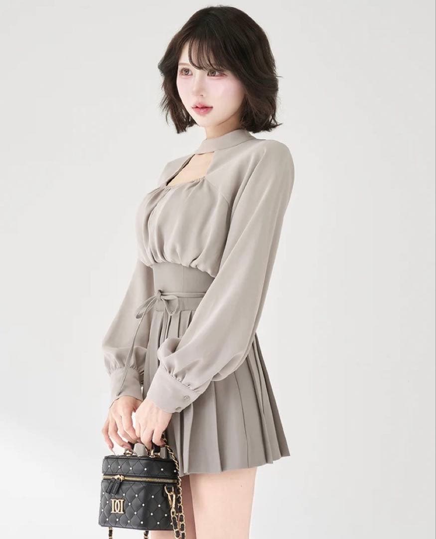 ドッキングコルセットプリーツミニワンピース　ダーリッチ　ミニワンピース