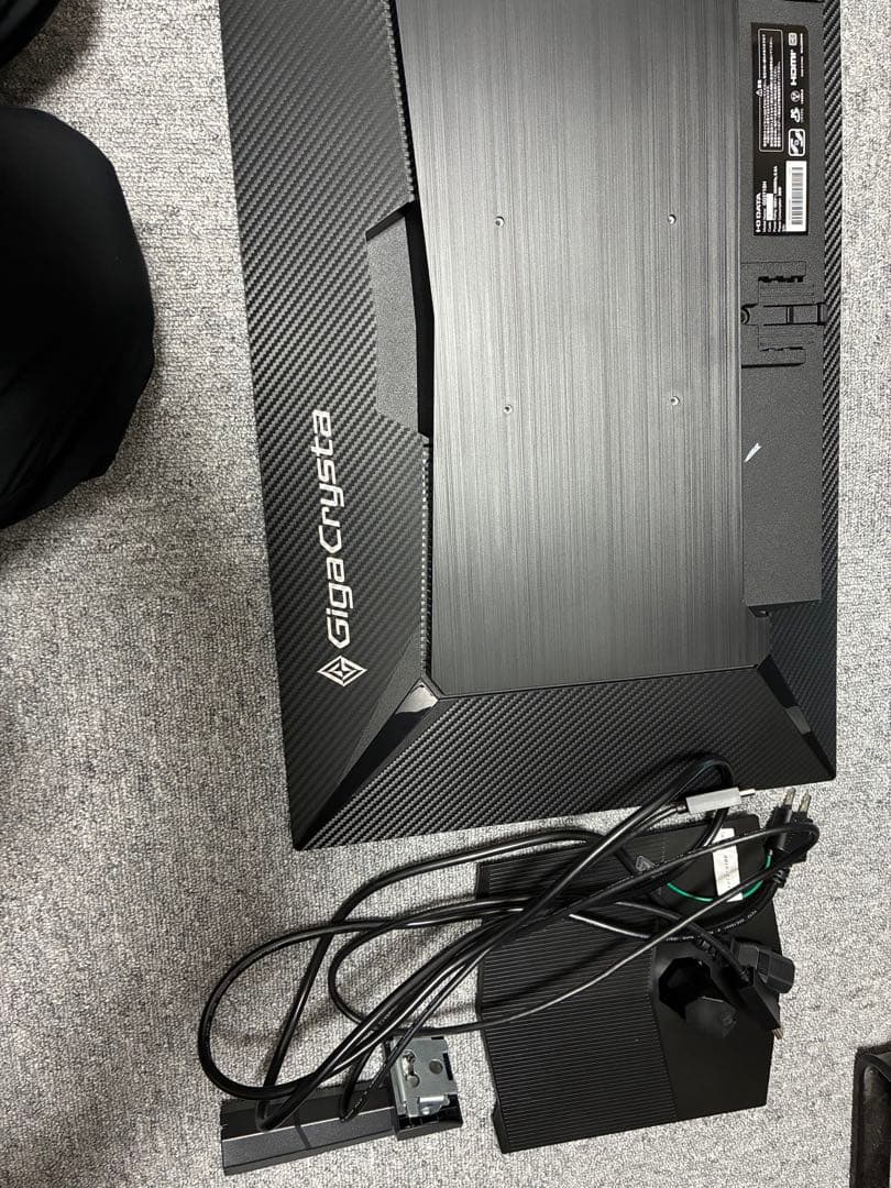 ディスプレイ・モニター本体 Giga Crysta