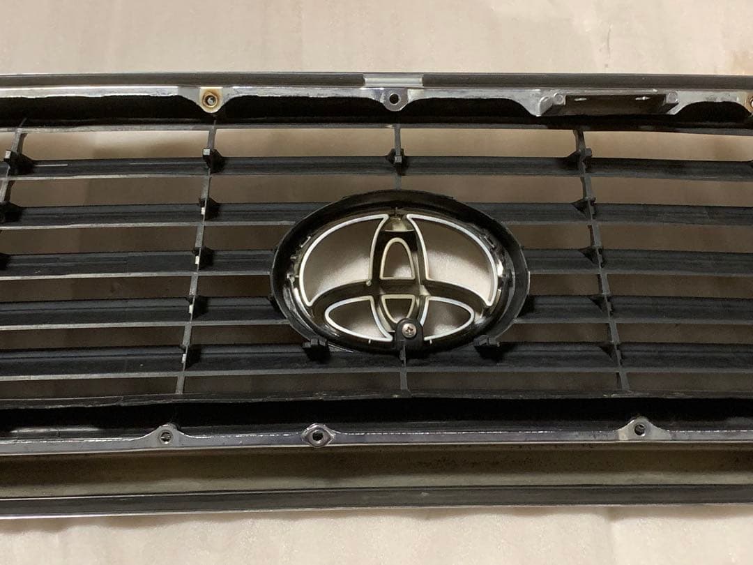 セルシオ　30後期　純正グリル