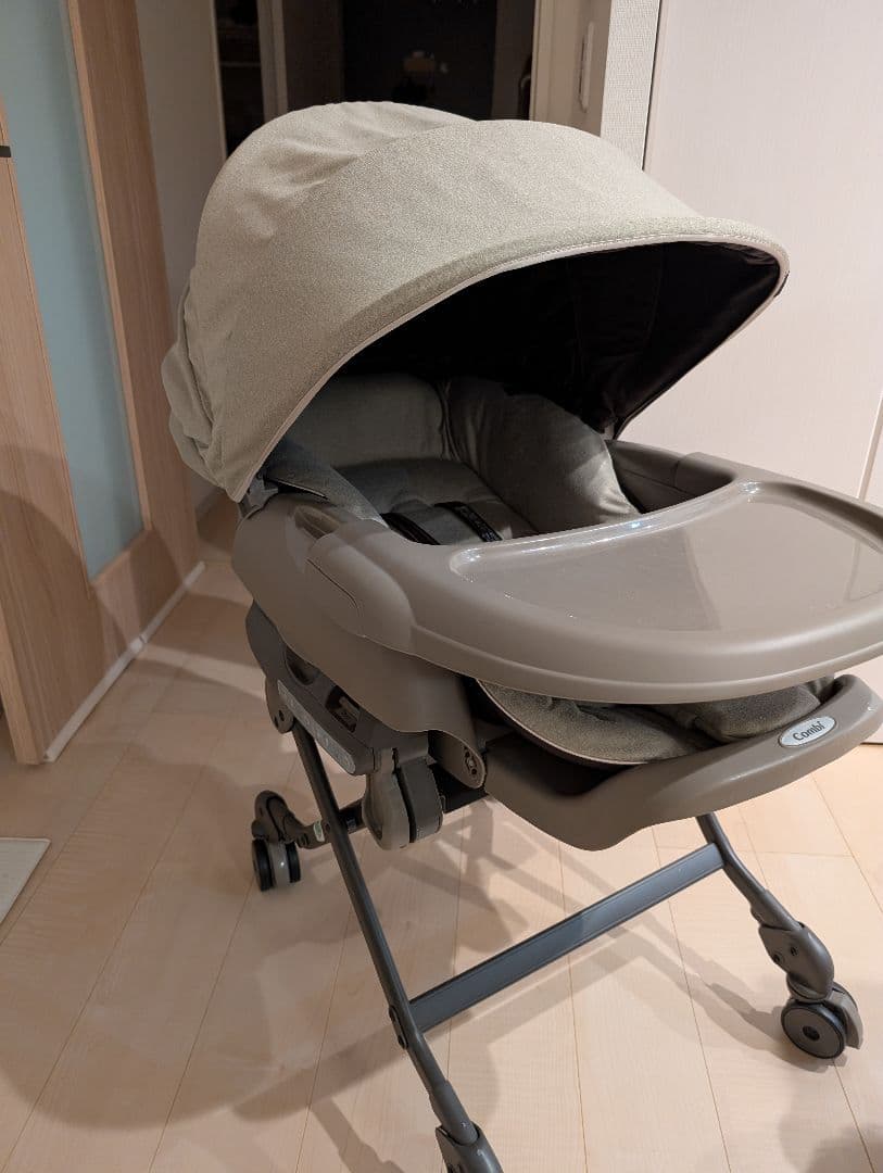 コンビ　スウィング&チェア　ネムリラ　AUTO SWING BEDI EG