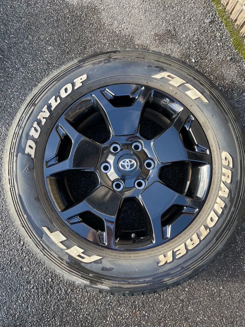 【お引取り限定】ハイラックス ブラックラリーエディション純正ホイールタイヤセット