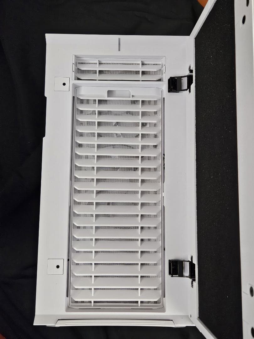 Fractal Define 7 White TG Clear PCケース