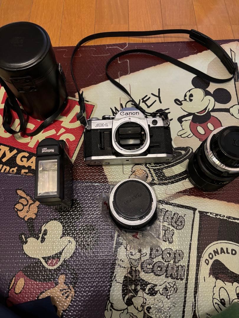 Canon AE-1 一眼レフカメラ 50mmレンズ付き