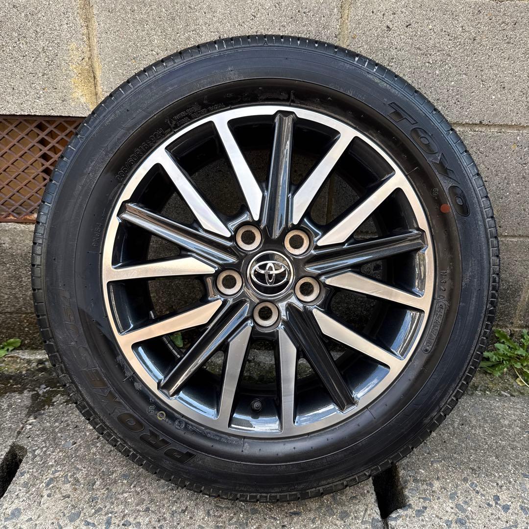 80ヴォクシー 新車外し　純正タイヤ・ホイール 16インチ 4本セット