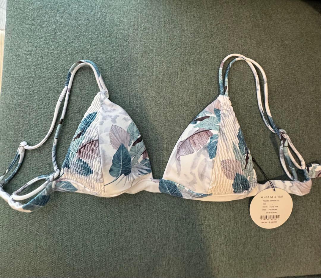 リサ 新品タグ付き alexiastam ビキニトップス リーフ柄