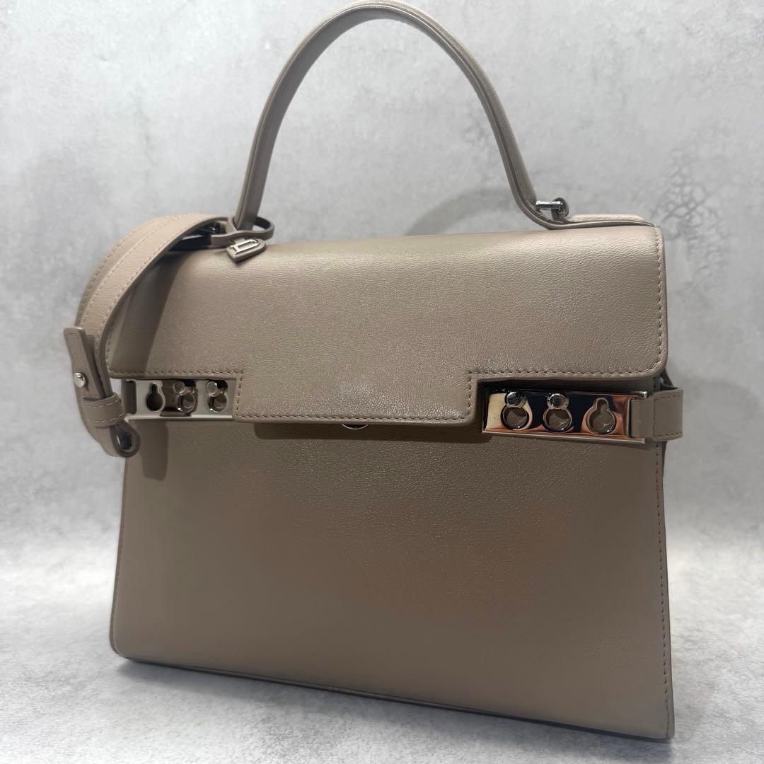 【希少美品】DELVAUX タンペート MM ベージュ フラップ式ハンドバッグ