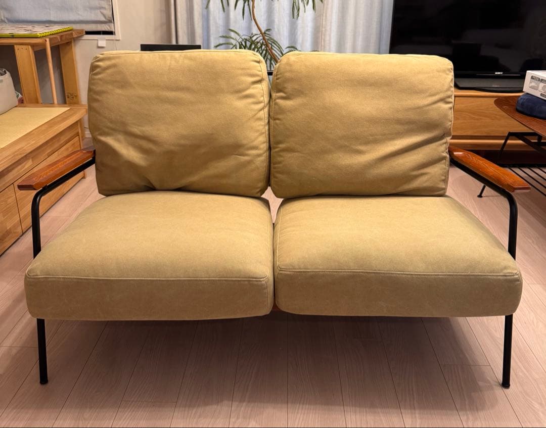 niko and…FURNITURE&SUPPLY ベージュ2人掛けソファ