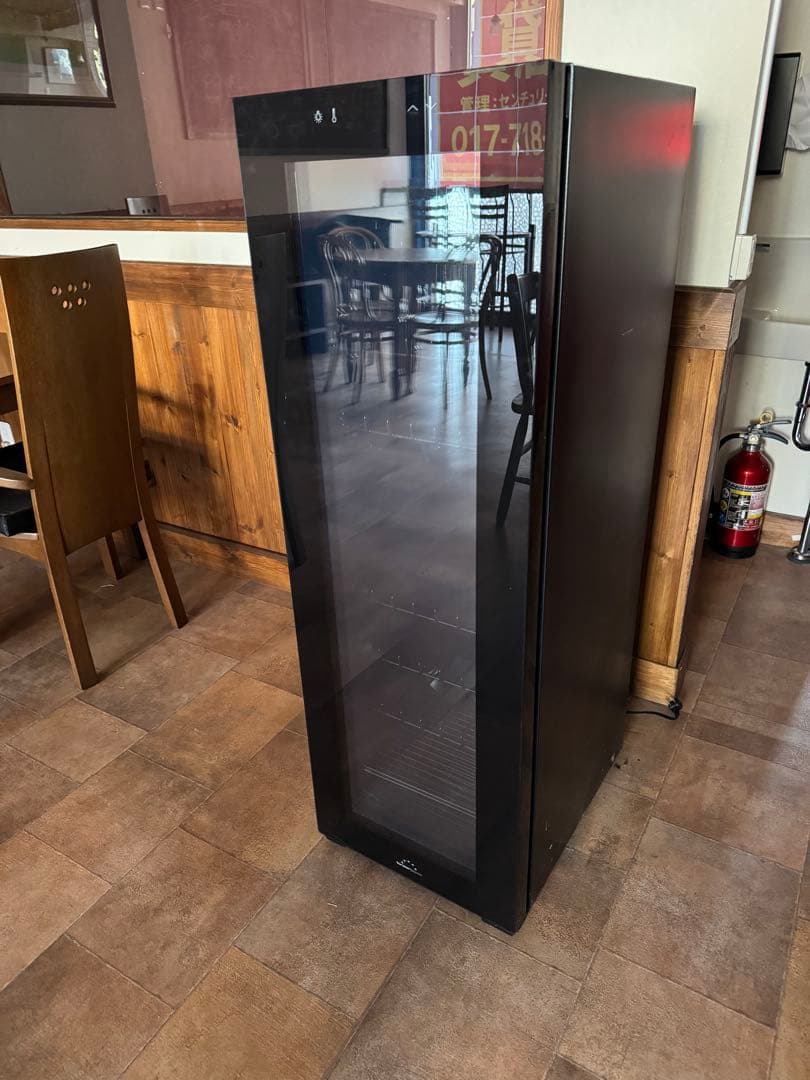 【美品ワインセラー】上下2室個別温度設定フォルスタージャパFJN-105G BK