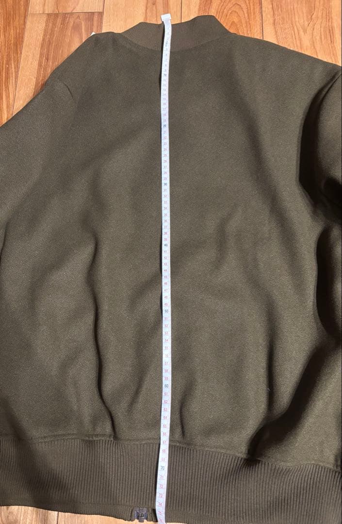 イカク　IKAKU 限定品　グラニフ　スタジャン　アウター　新品　レッサーパンダ