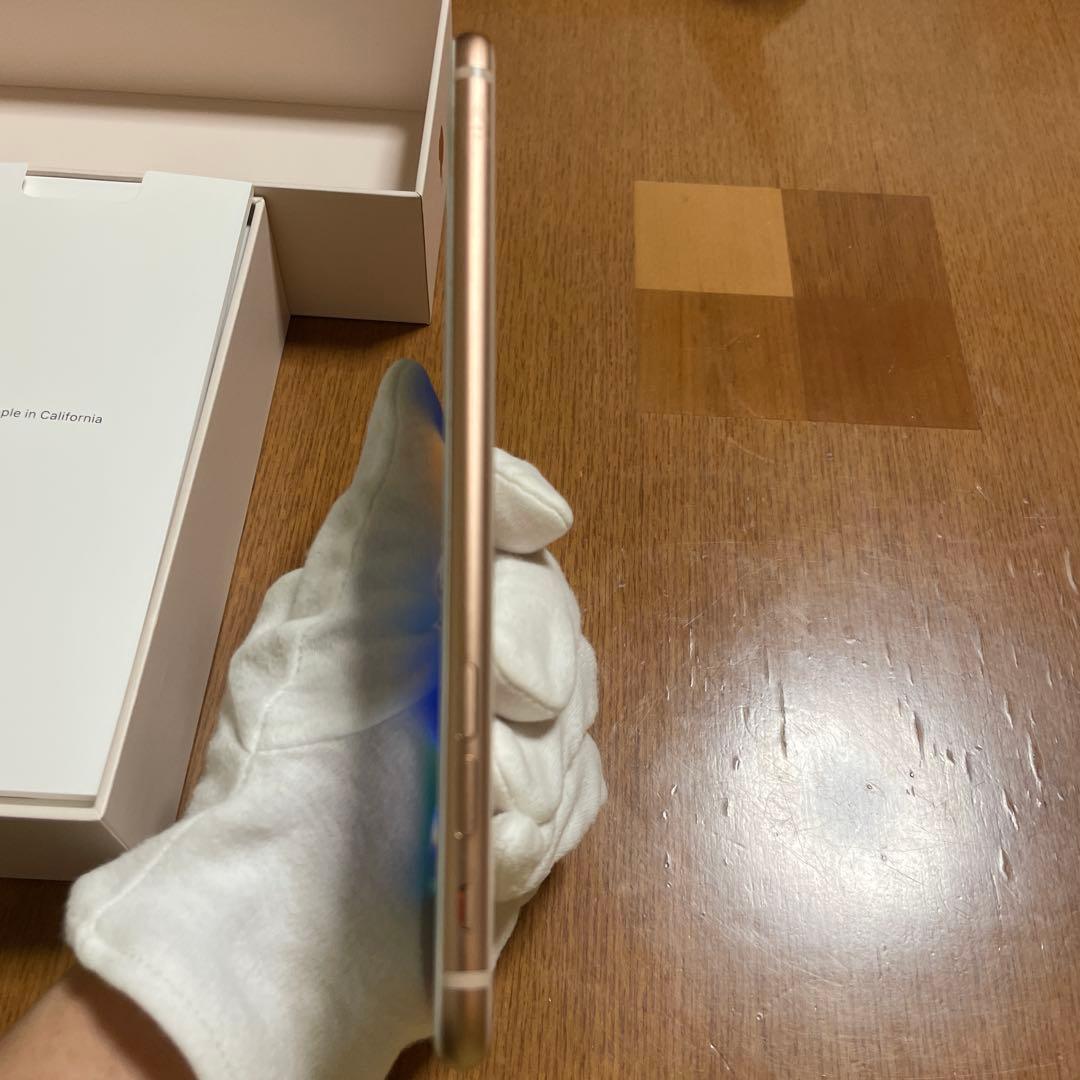 美品　iPhone8プラス 箱付き