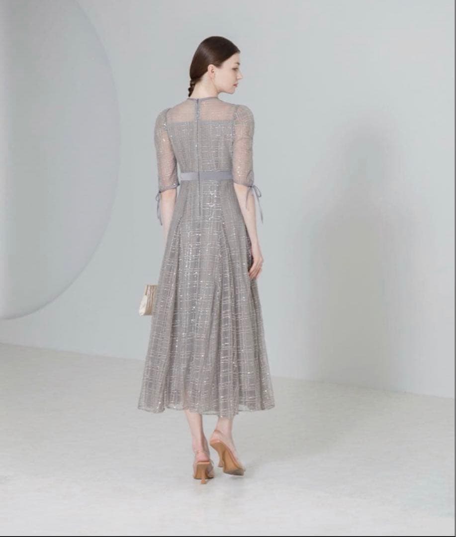 Leja チェック刺繍スパンコールチュール素材袖リボン結婚式 パーティードレス